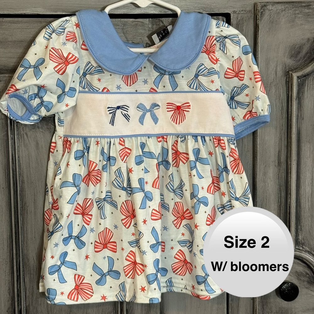 Kids Bow Print Matching Set with Blue Collar